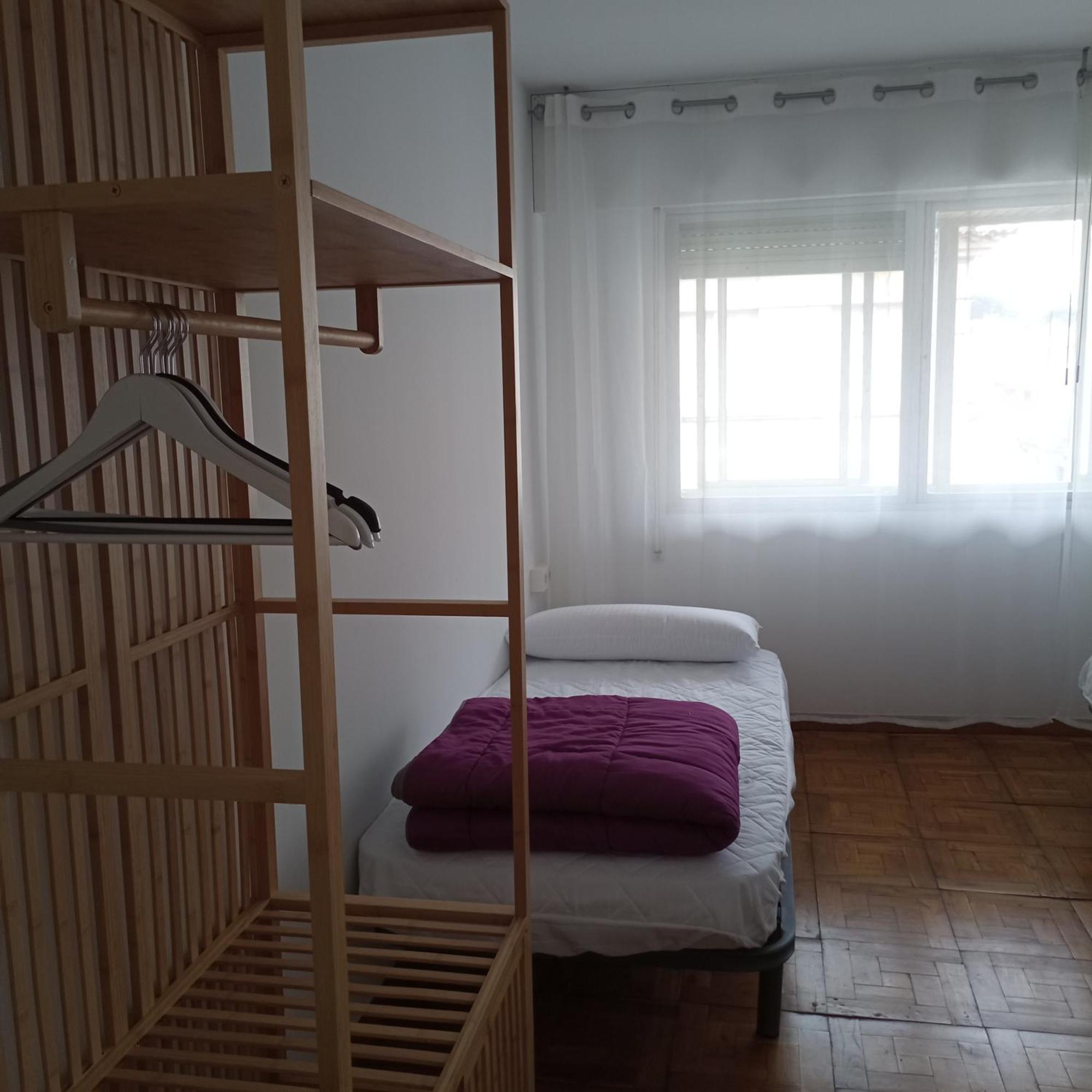 Albergue Lalin Centro Exterior foto